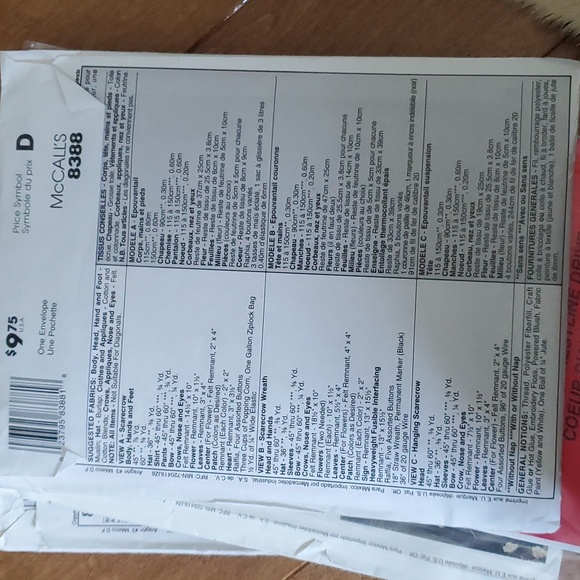 Bundle of vintage holiday craft patterns - Picture 9 of 9